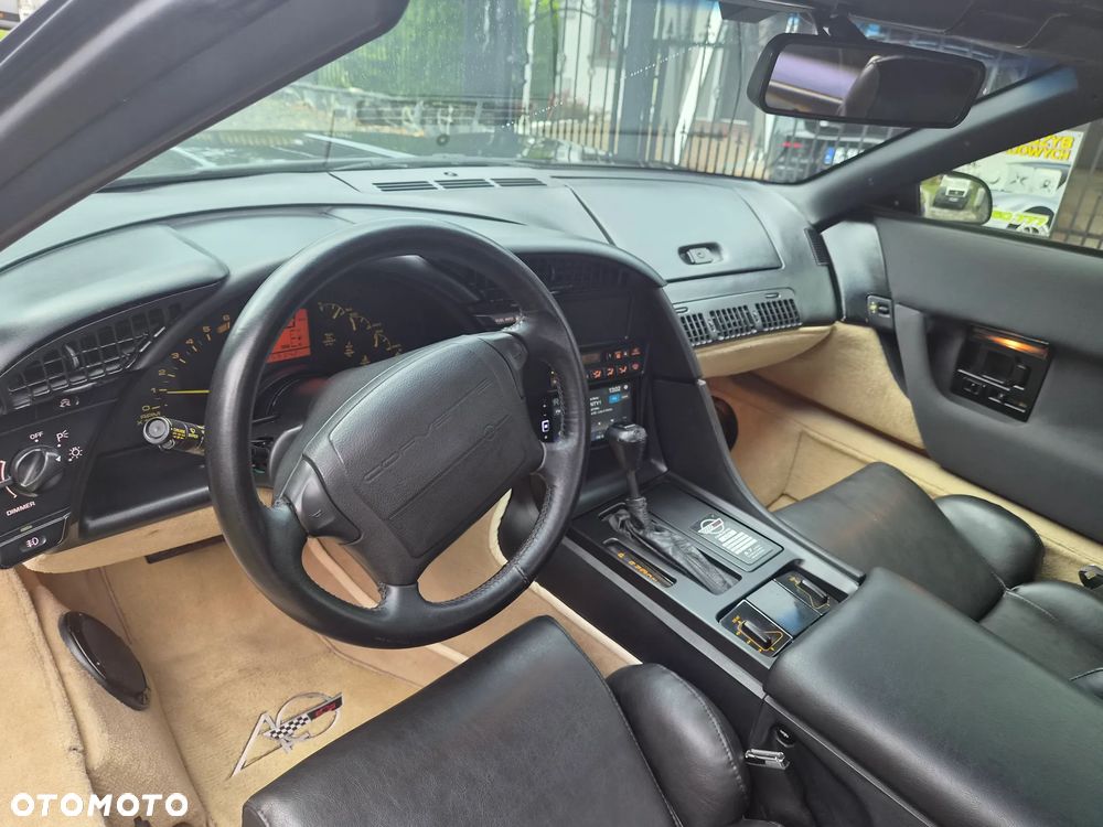 Chevrolet Corvette 5.7 - 12