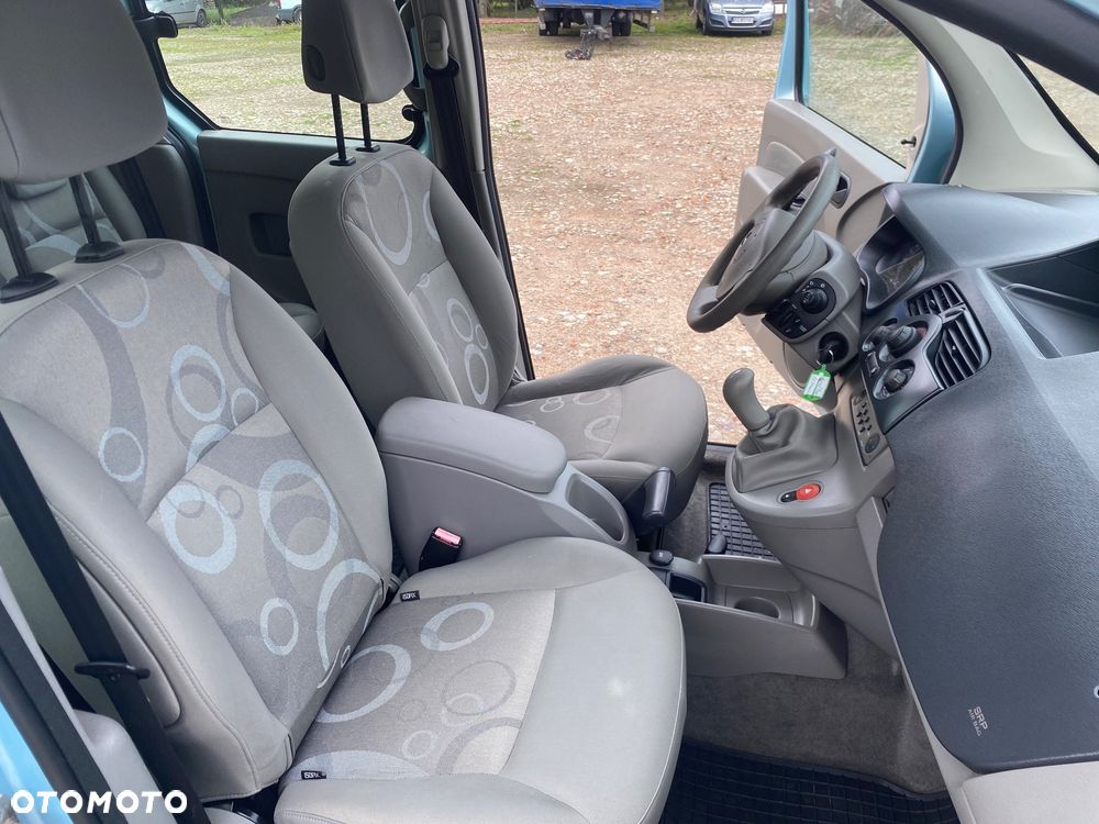 Renault Kangoo - 16