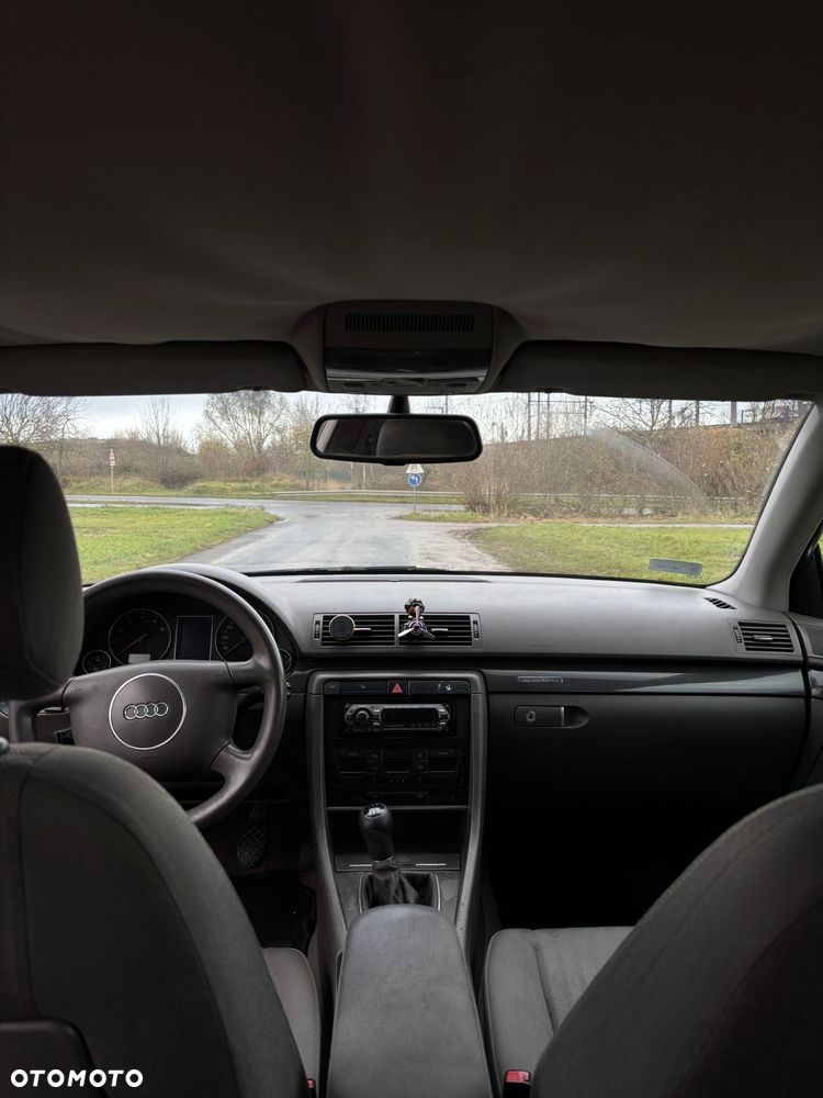 Audi A4 Avant 1.8T Quattro - 16