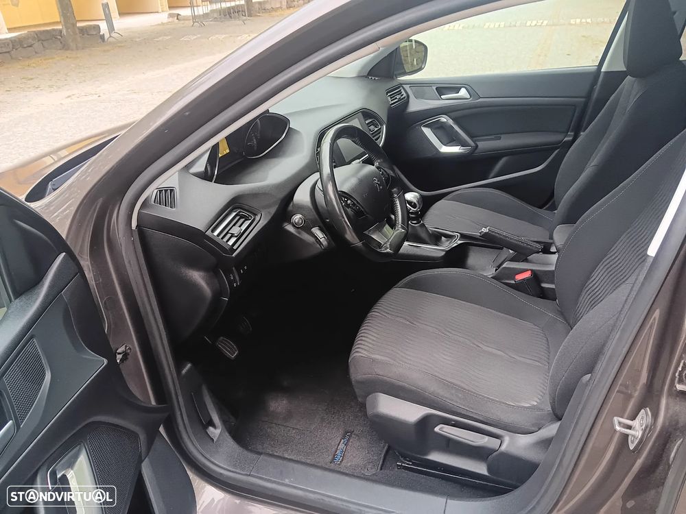 Peugeot 308 SW BlueHDi 120 Stop & Start Allure - 13