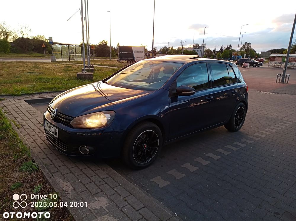 Volkswagen Golf 1.6 Highline - 1