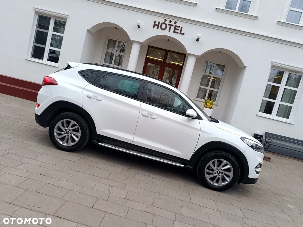 Hyundai Tucson blue 1.7 CRDi 2WD Passion Plus - 16