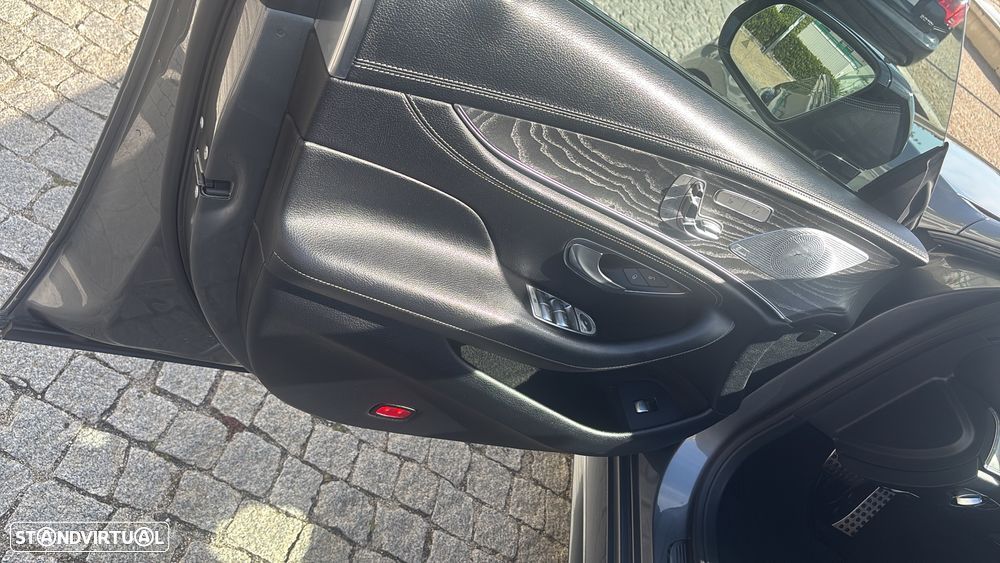 Mercedes-Benz CLS 350 d 4Matic 9G-TRONIC - 10