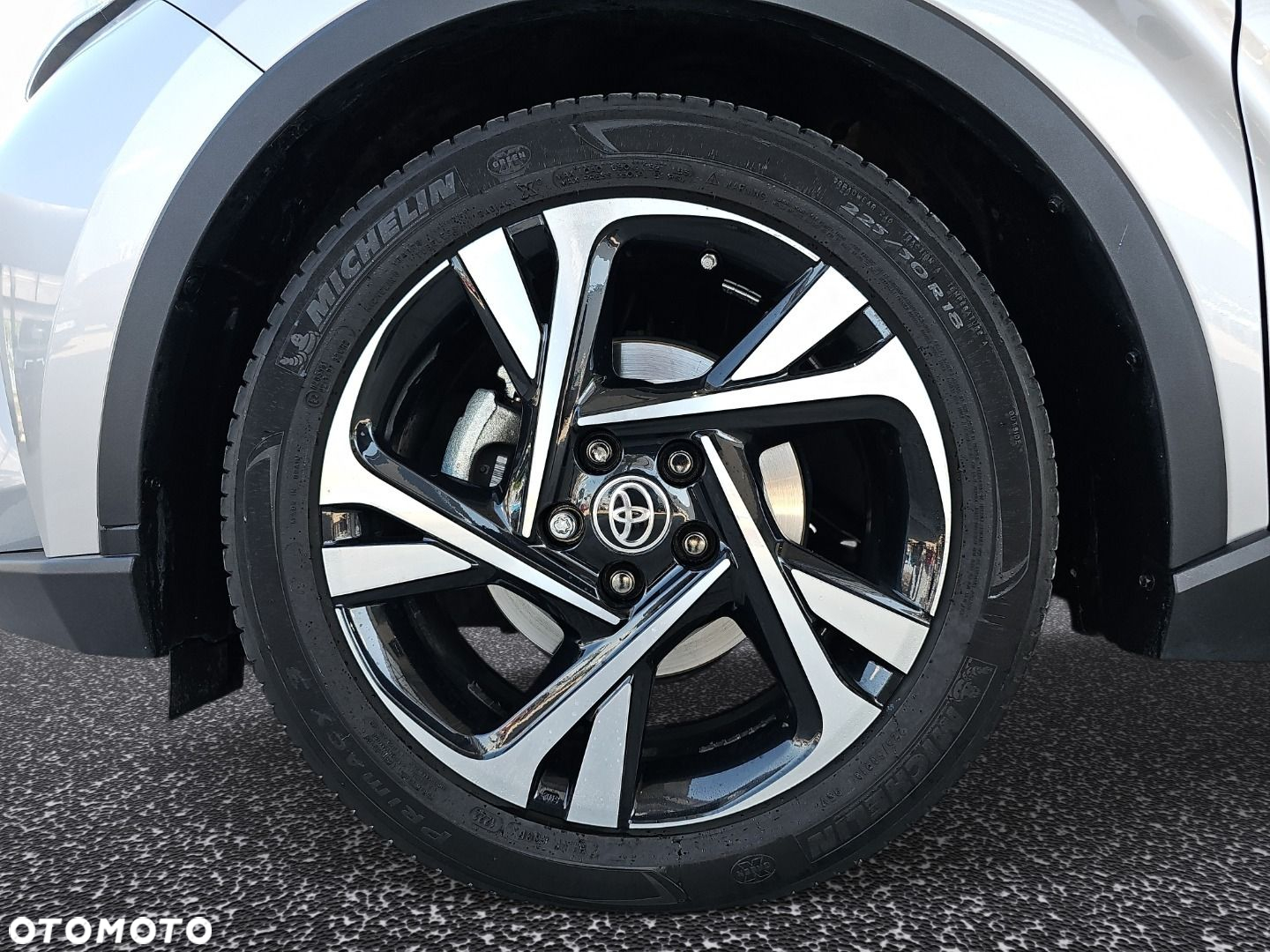 Toyota C-HR - 26
