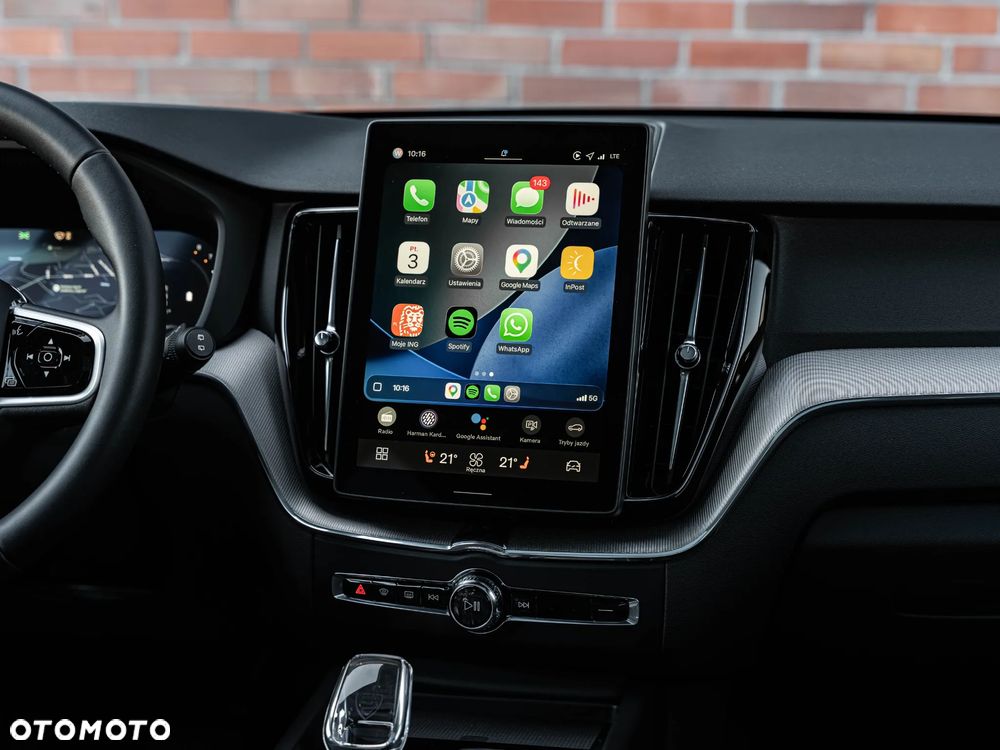 Volvo XC 60 B5 B AWD Plus Dark - 30