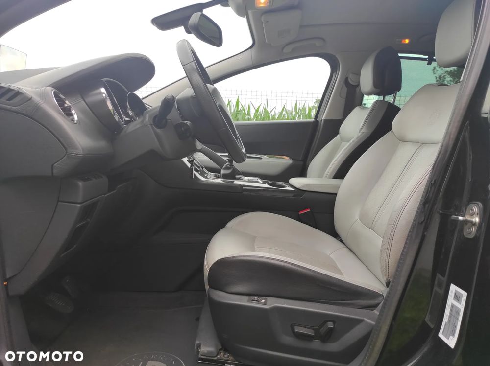 Peugeot 3008 1.6 THP Allure - 12