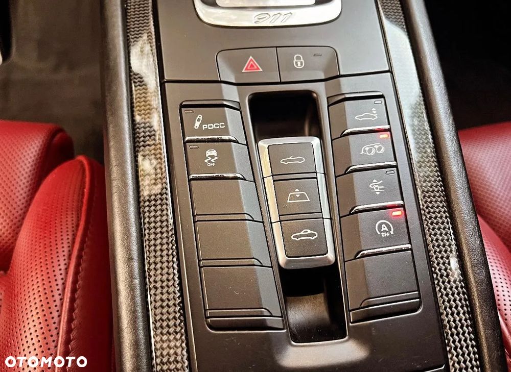 Porsche 911 Carrera 4S PDK Cabrio - 13