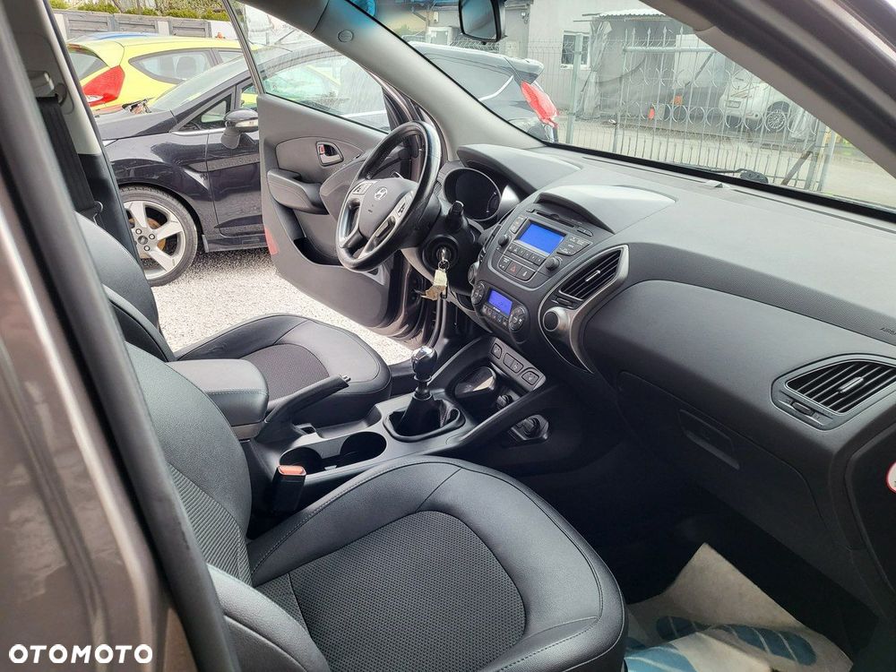 Hyundai ix35 - 14