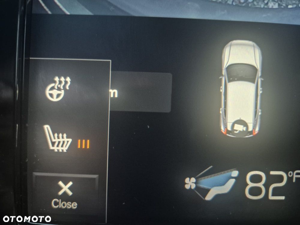 Volvo XC 40 T5 AWD Geartronic Momentum - 34