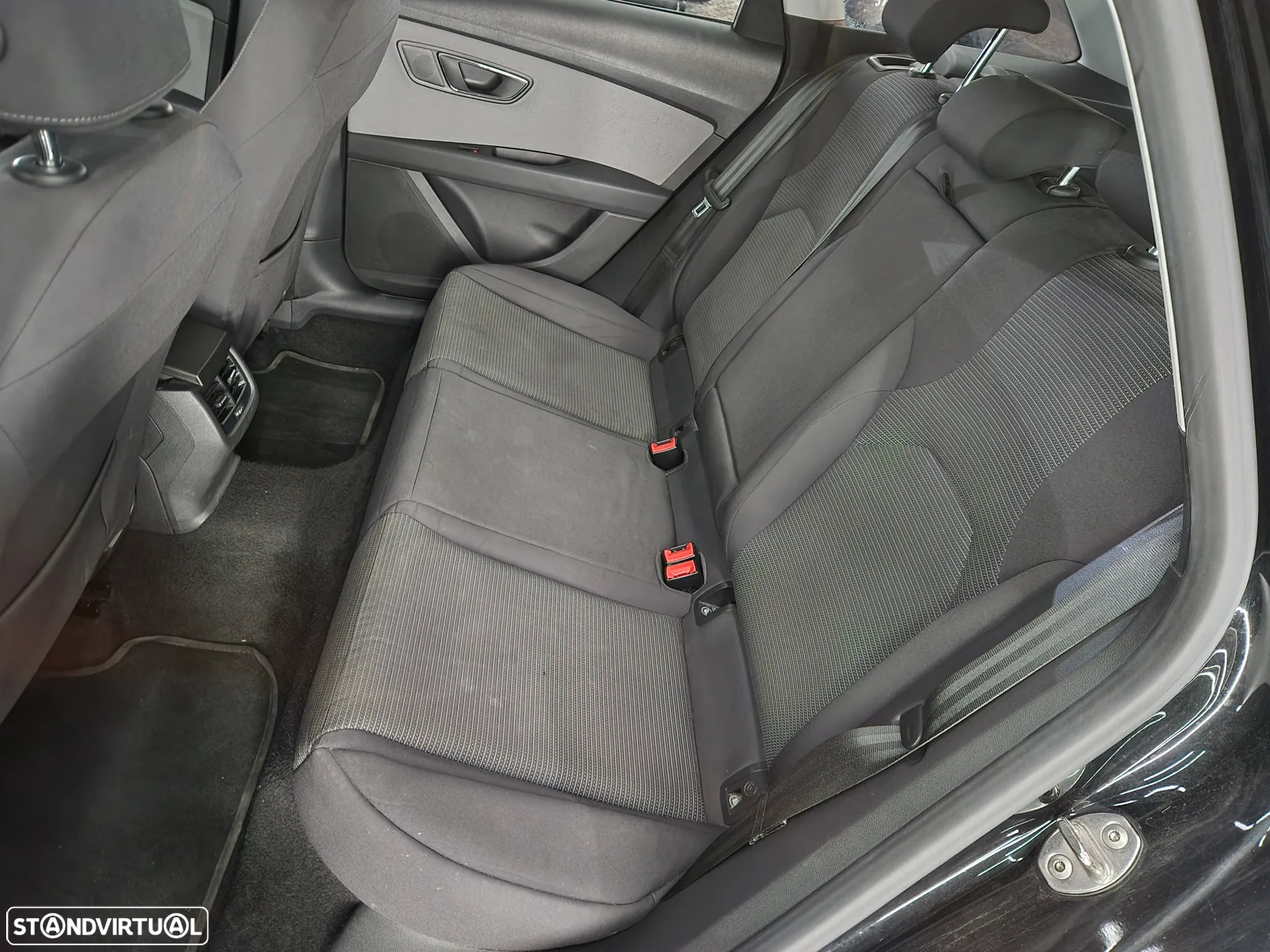 SEAT Leon ST 1.6 TDI Style S/S - 13
