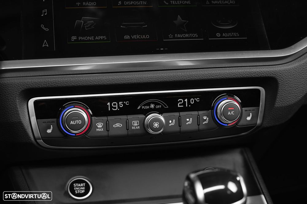 Audi Q3 45 TFSIe S line S tronic - 25