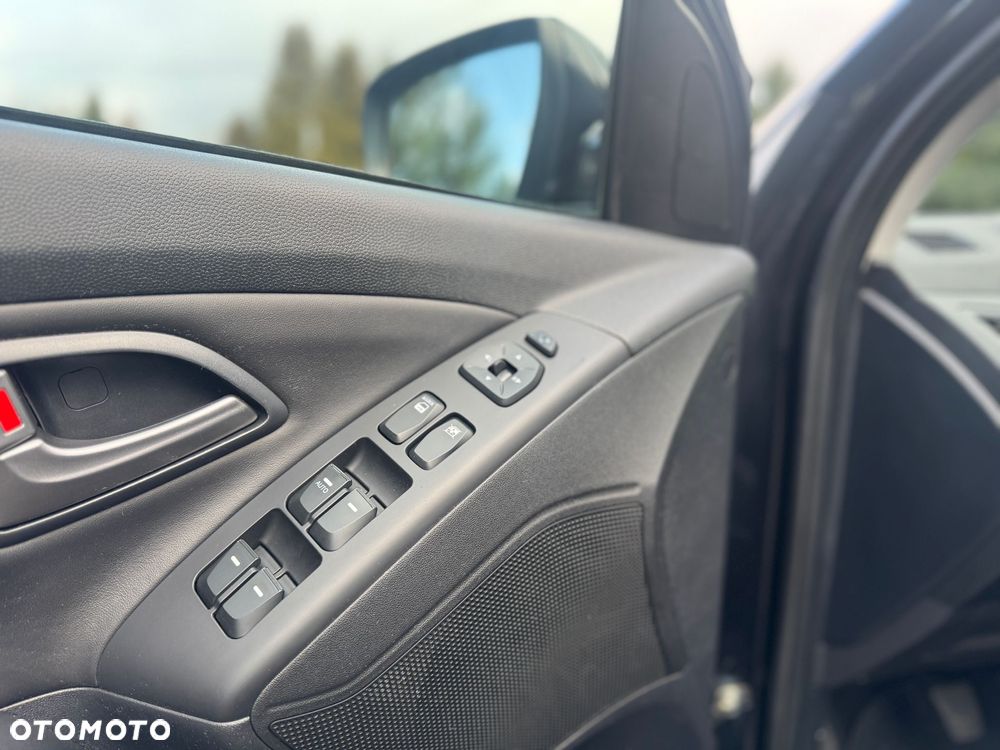 Hyundai ix35 1.6 2WD Style - 19