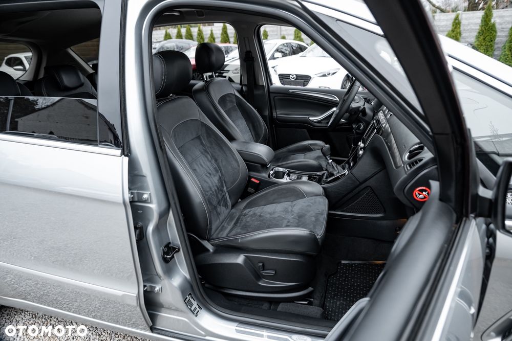 Ford S-Max 2.0 TDCi DPF Trend - 24