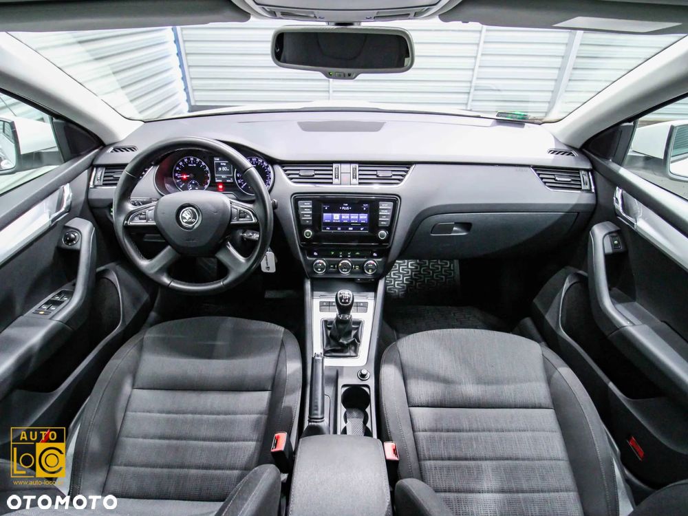 Skoda Octavia 1.6 TDI 4x4 Elegance - 5