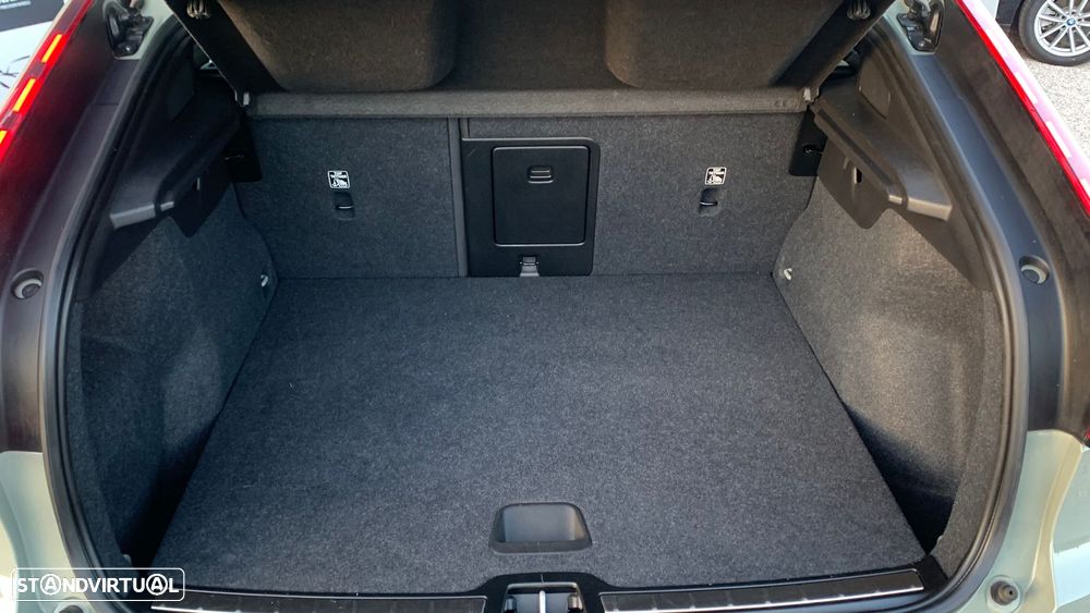 Volvo C40 Recharge 82 kWh Single M. Extended Range RWD Plus - 26