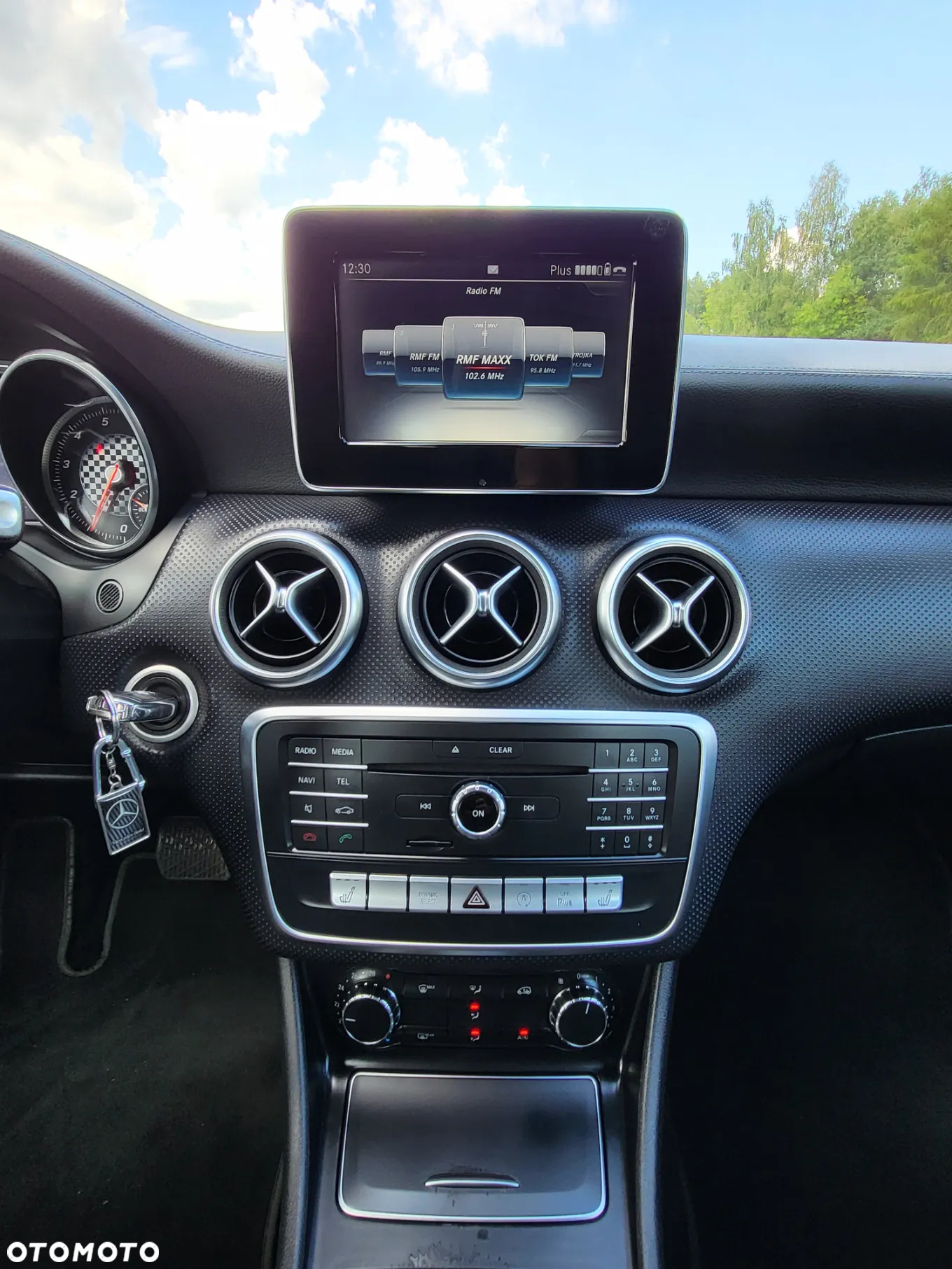 Mercedes-Benz Klasa A 160 7G-DCT Activity Edition - 24