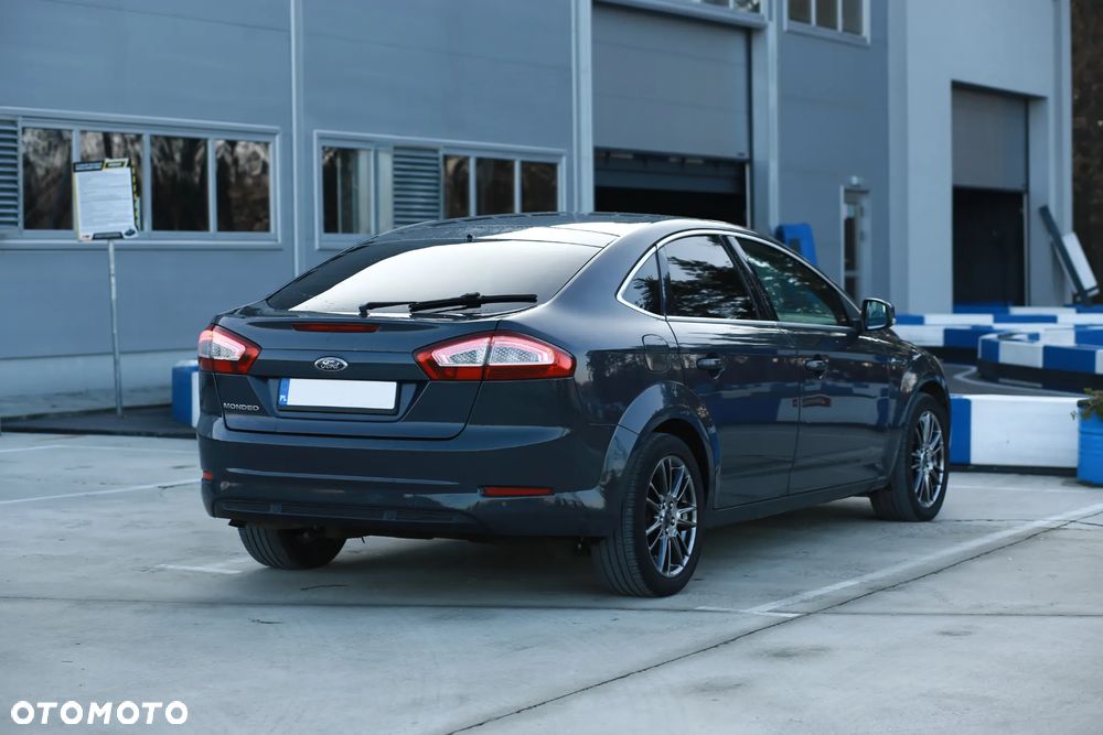 Ford Mondeo 2.0 TDCi Titanium - 4