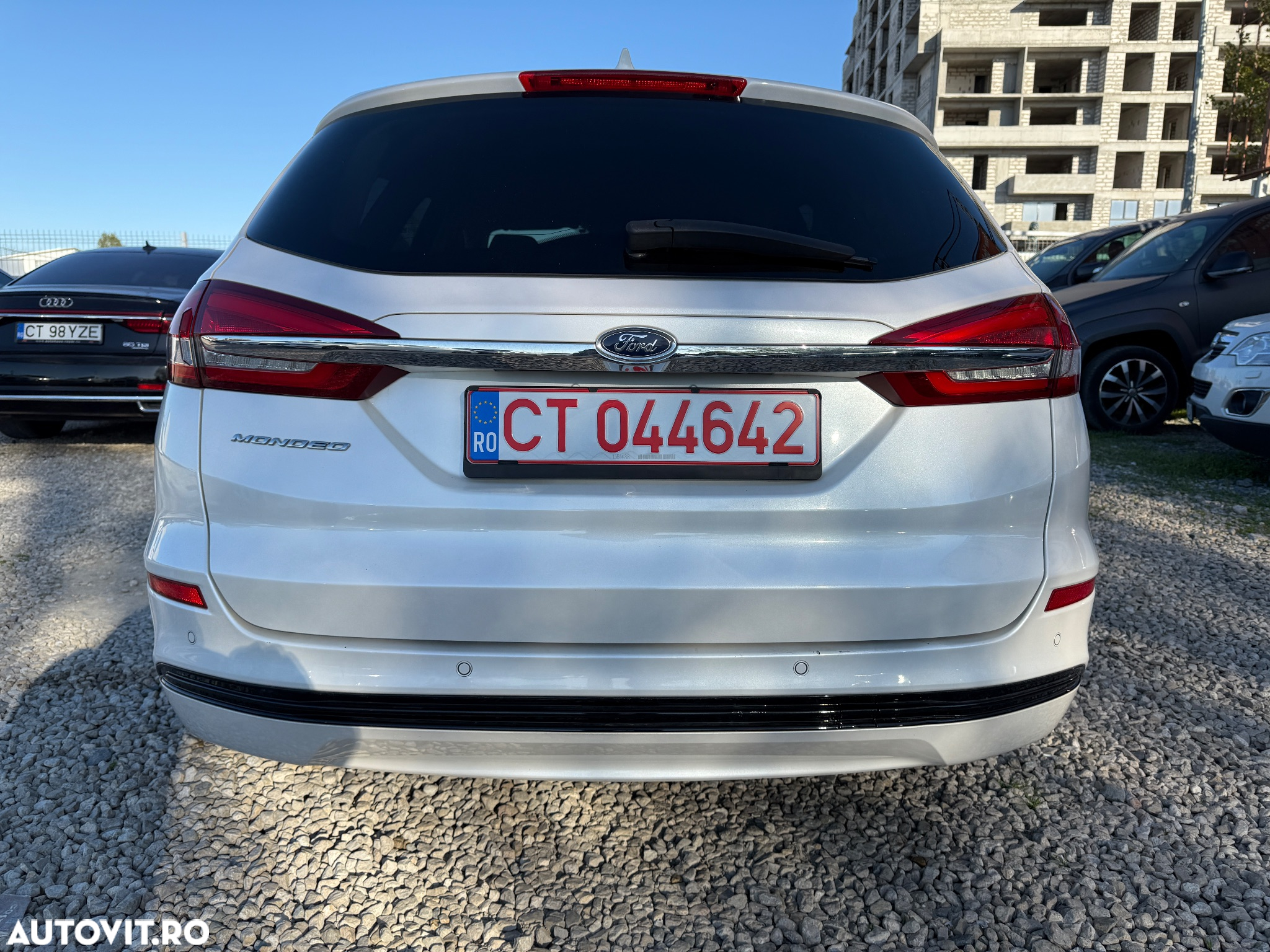 Ford Mondeo Turnier 2.0 TDCi Start-Stopp PowerShift-Aut Business Edition - 23