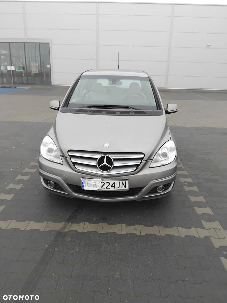 Mercedes-Benz Klasa B ver-200 - 1