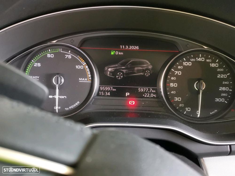 Audi Q5 50 TFSIe quattro S tronic - 6