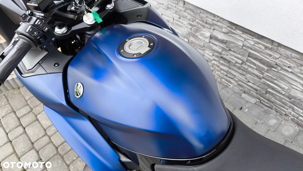 Yamaha FJR - 19