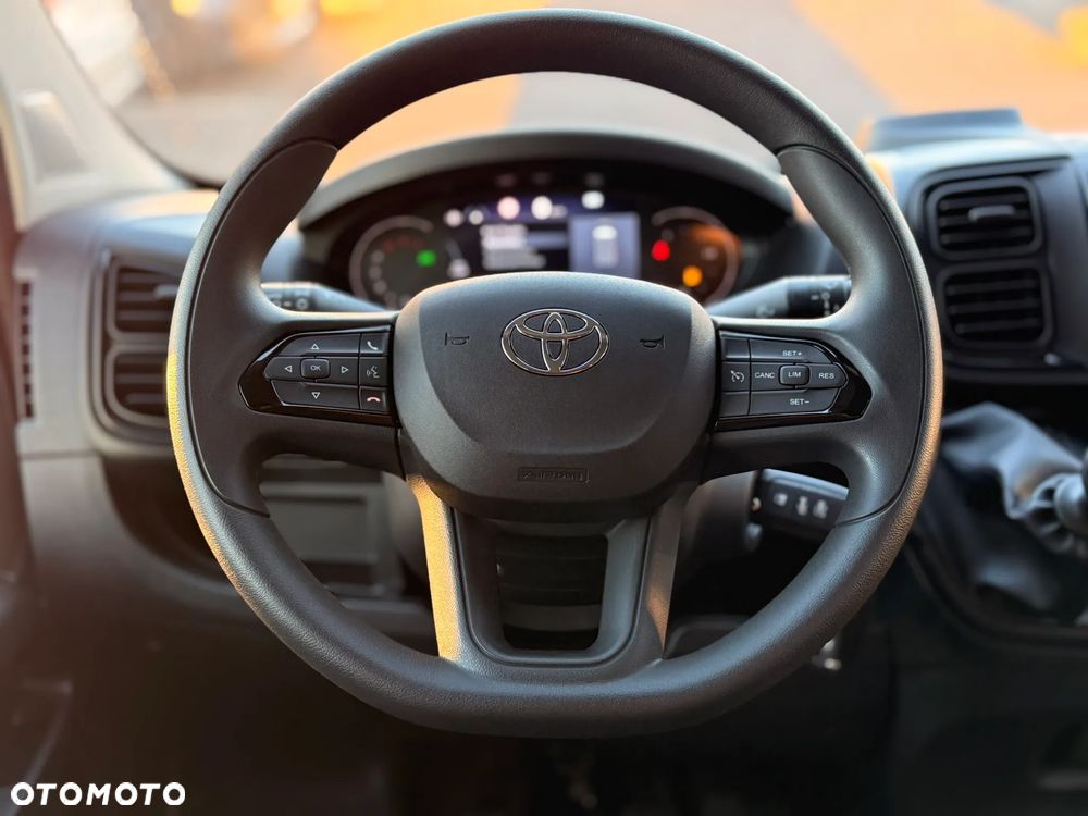 Toyota PROACE MAX - 11