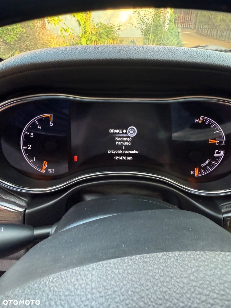 Jeep Grand Cherokee - 9