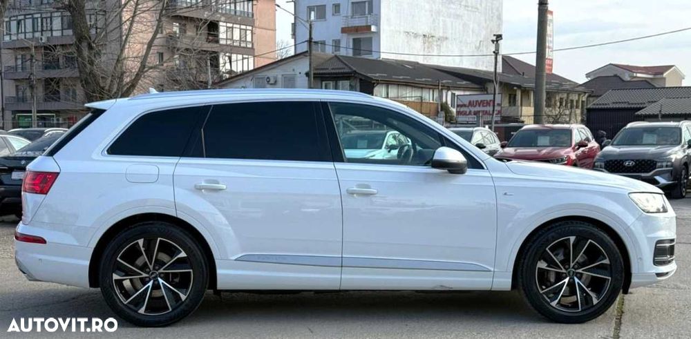 Audi Q7 3.0 TDI Quattro Tiptronic - 11