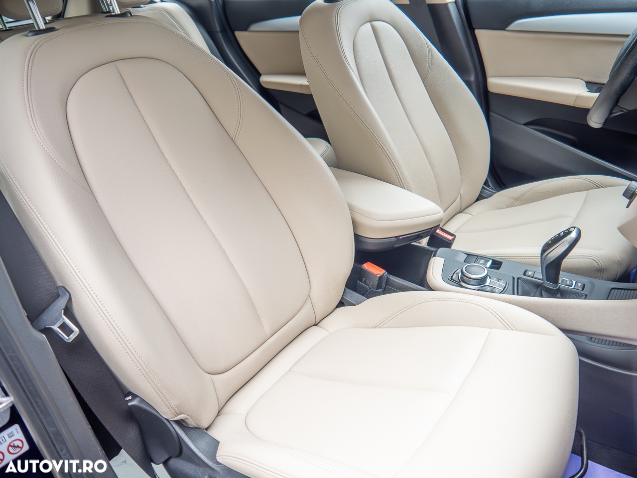 BMW X1 xDrive20d AT - 30