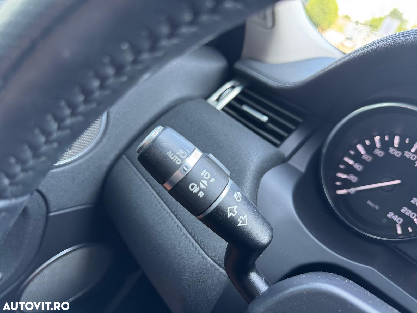 Land Rover Range Rover Evoque - 27