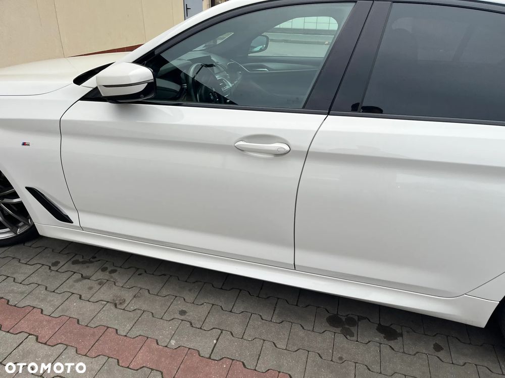 BMW Seria 5 520d xDrive M Sport sport - 20
