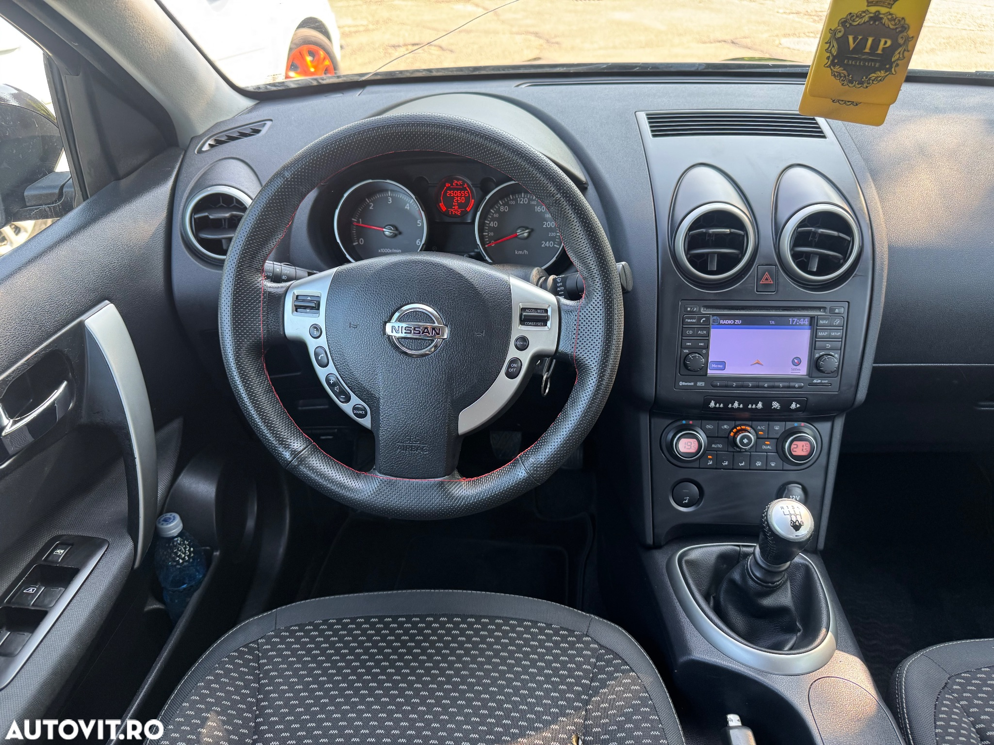 Nissan Qashqai 1.5 DCI TEKNA - 7