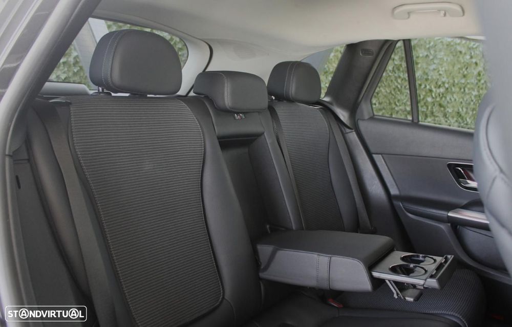 Mercedes-Benz GLC 300 e 4Matic - 17