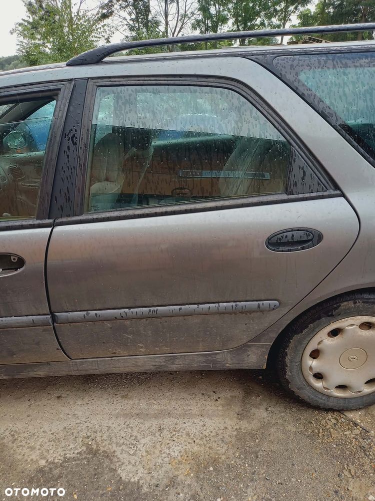 części Renault Laguna I lift kombi 1.8 16V 1999r. NV603 DRZWI przód prawe lewe TYŁ prawe lewe - 2