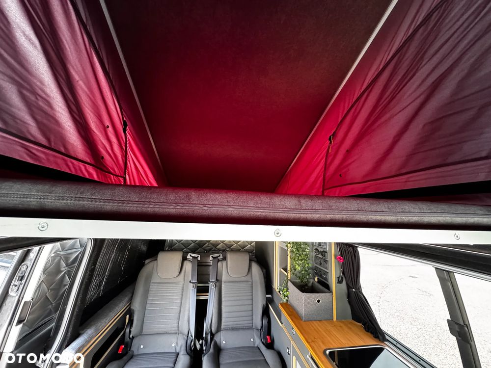 Volkswagen Caravelle L2 4Motion - 6