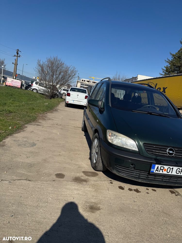 Opel Zafira - 8