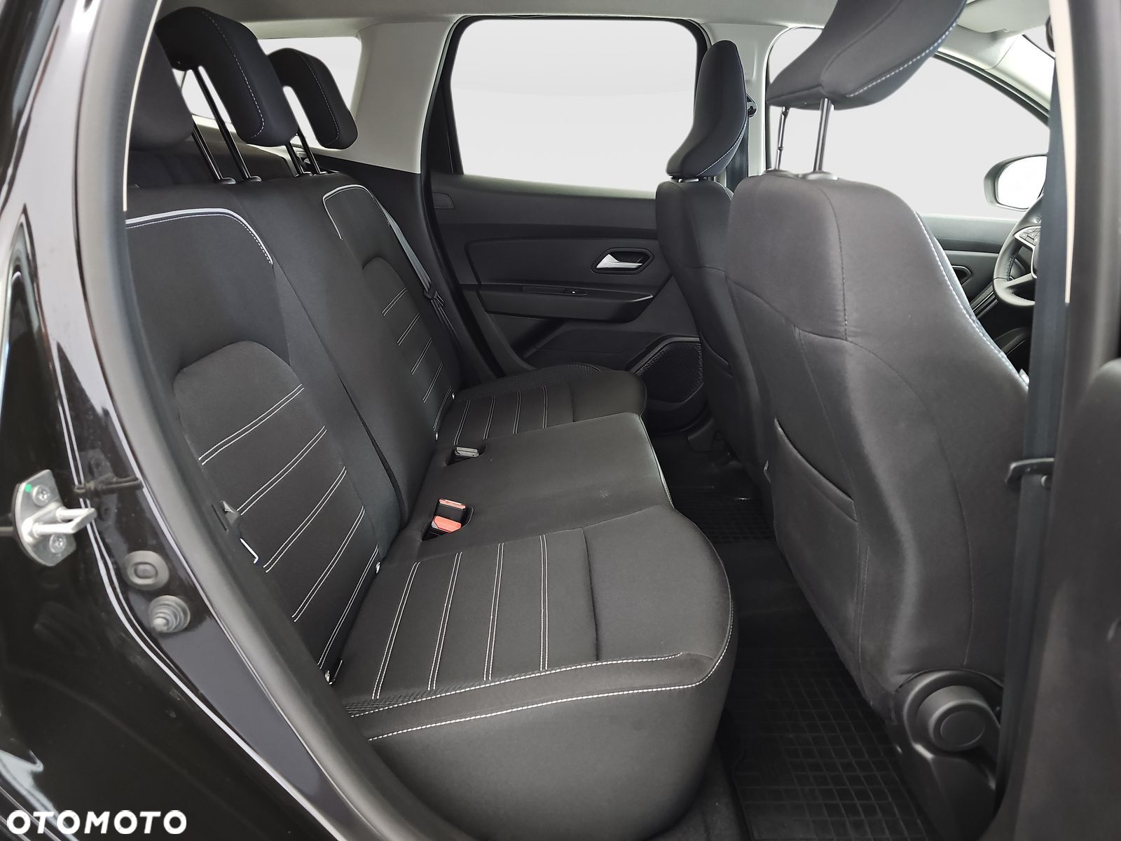 Dacia Duster 1.3 TCe Journey 4WD - 28