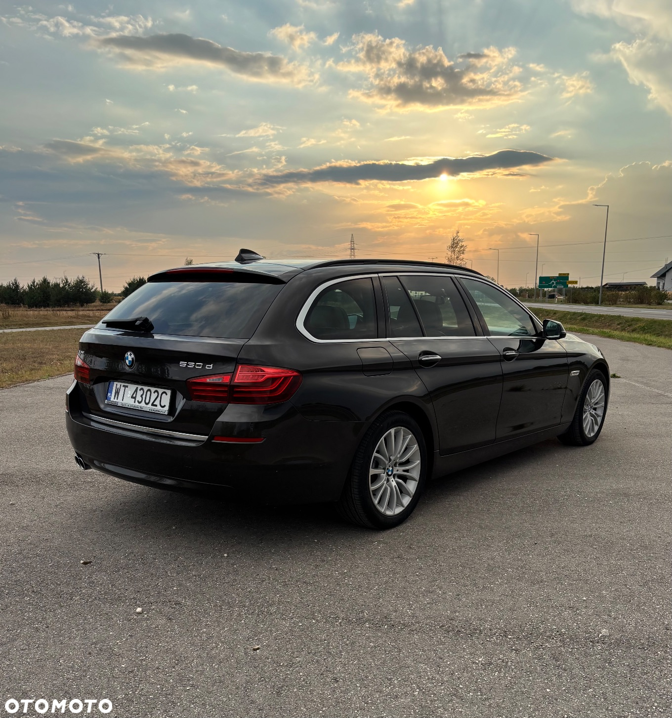 BMW Seria 5 530d xDrive Luxury Line - 4