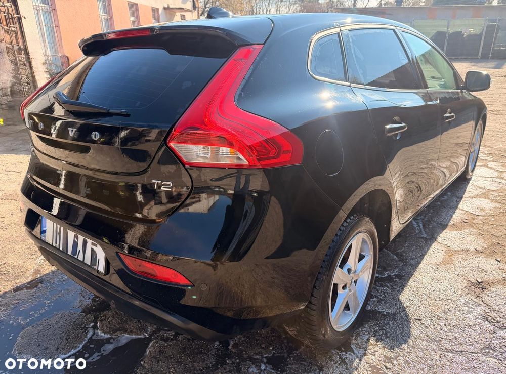 Volvo V40 T2 Geartronic - 9