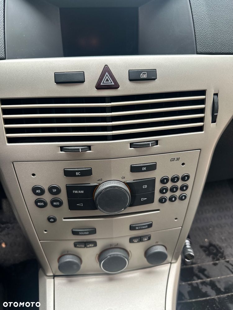 Opel Astra 1.4 Start - 9