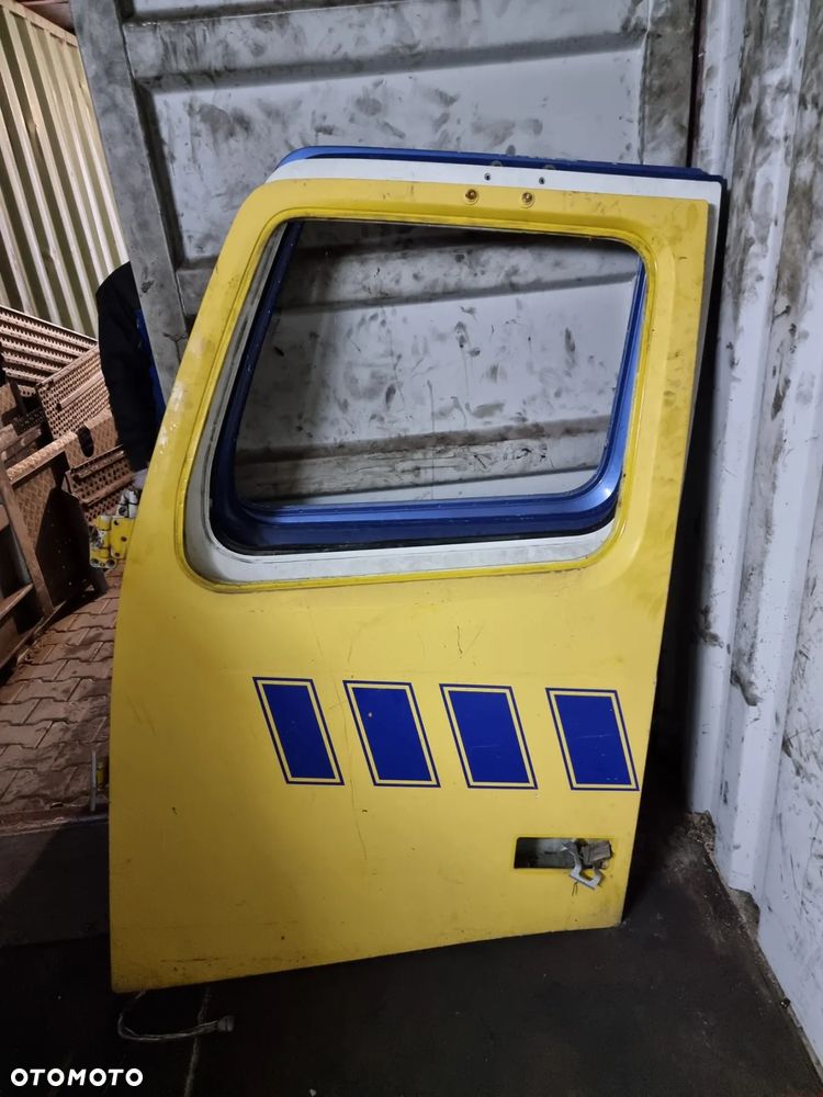 DRZWI LEWE VOLVO FH 12 - 1