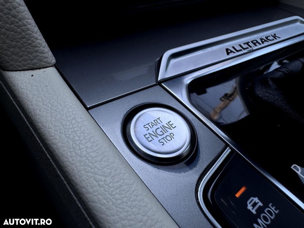 Volkswagen Passat Alltrack - 16