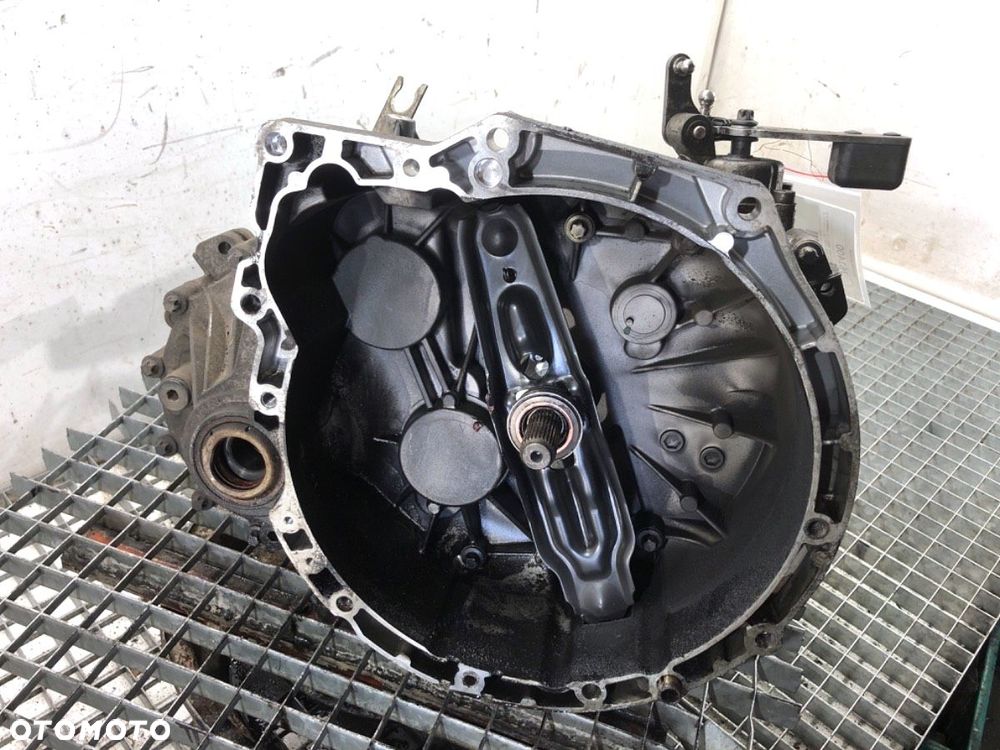 SKRZYNIA BIEGÓW  MINI MINI (R56) 2005 - 2014 Cooper D 80 kW [109 KM] olej napędowy 2006 - 2010 - 1