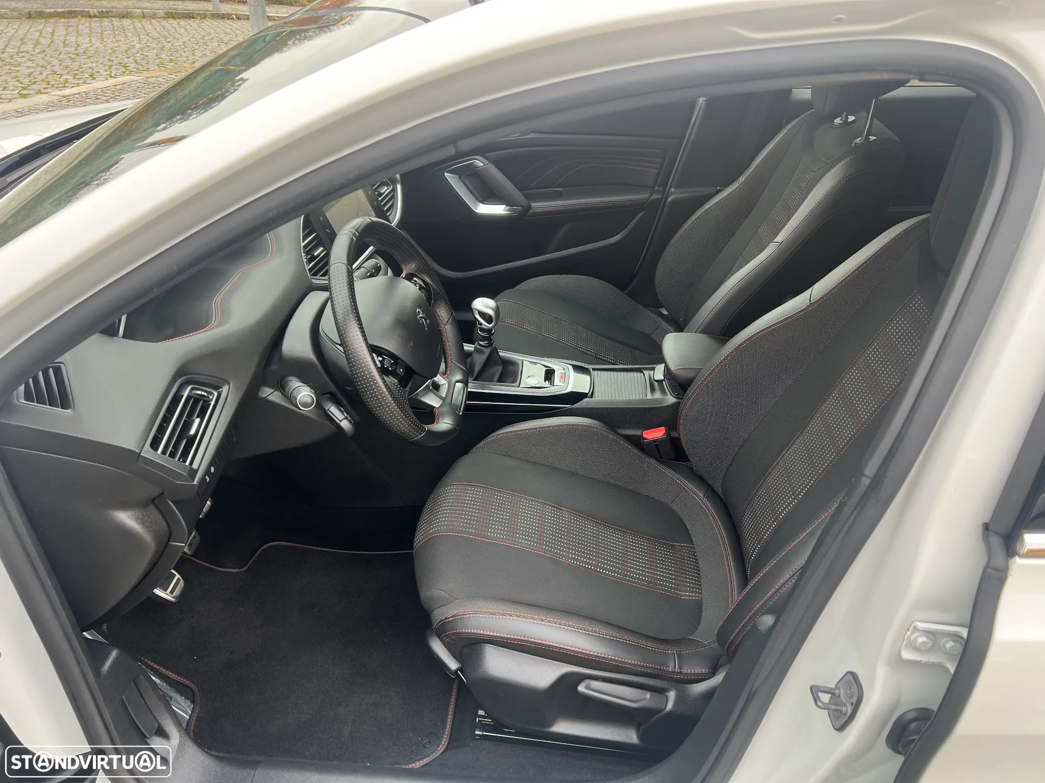 Peugeot 308 PureTech 130 Stop & Start GT-Line Edition - 16