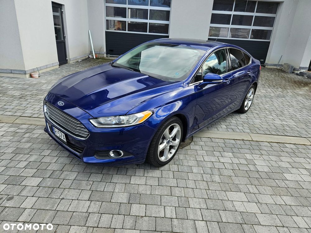 Ford Fusion - 8