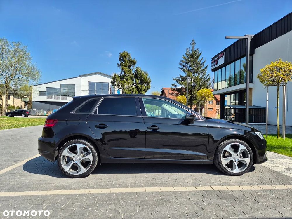 Audi A3 Sportback 1.6 TDI (clean diesel) S tronic Ambiente - 6