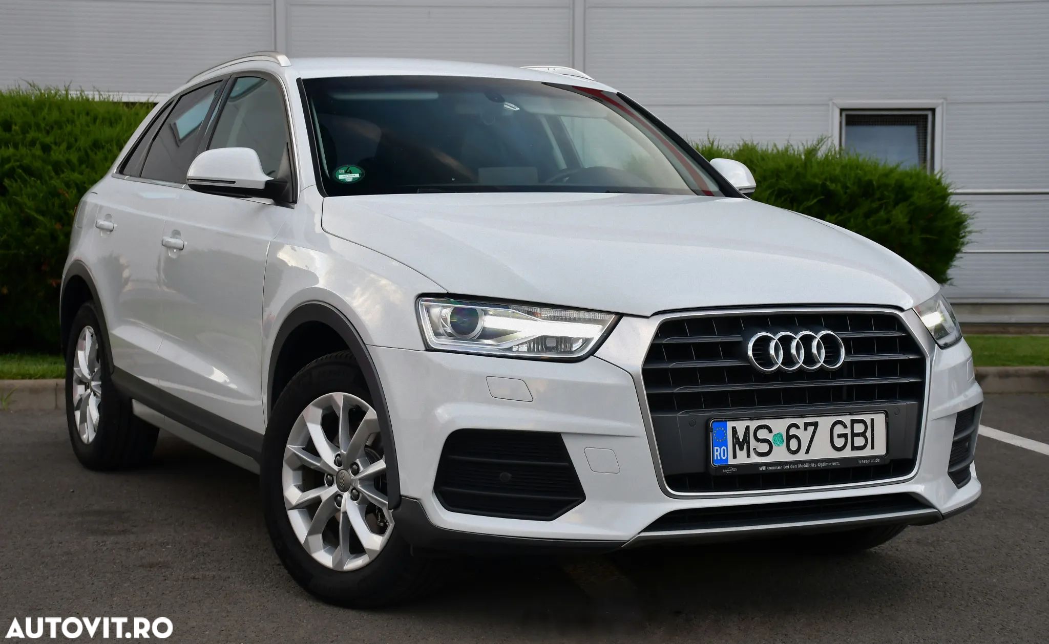Audi Q3 2.0 TDI Quattro Stronic Design - 1