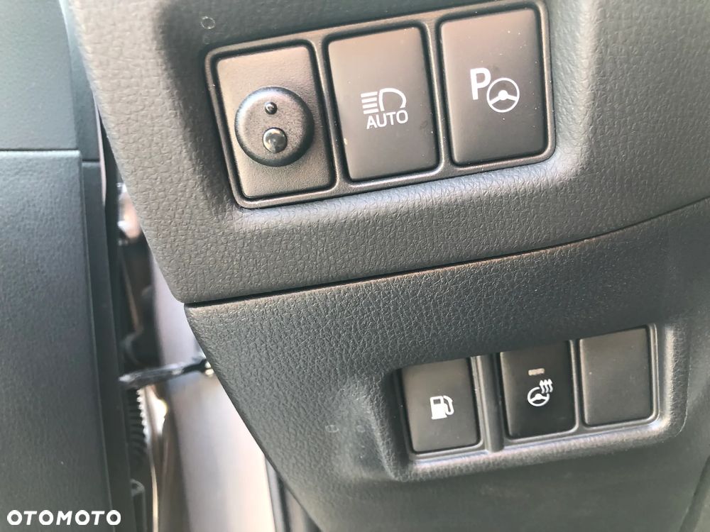 Toyota C-HR 1.8 Hybrid Executive - 13