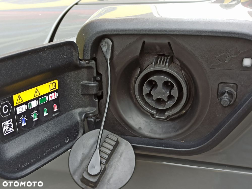 Jeep Wrangler - 25
