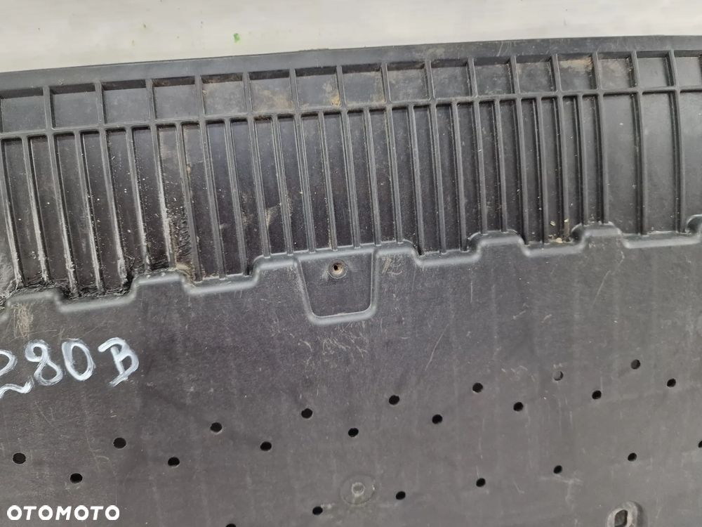 AUDI A4 / S4 S-LINE LIFT 11- PŁYTA / OSŁONA POD ZDERZAK PRZEDNI PRZÓD , NR 8K0807611B , NR AUKCJI NSŁ280 - 16
